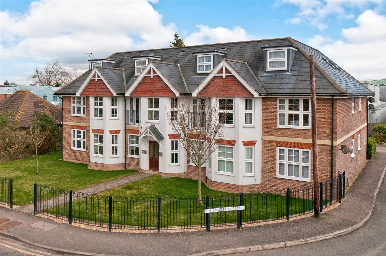 Maidstone Road, Paddock Wood