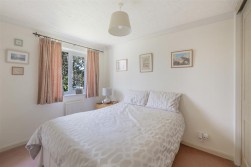 The Links, Addington