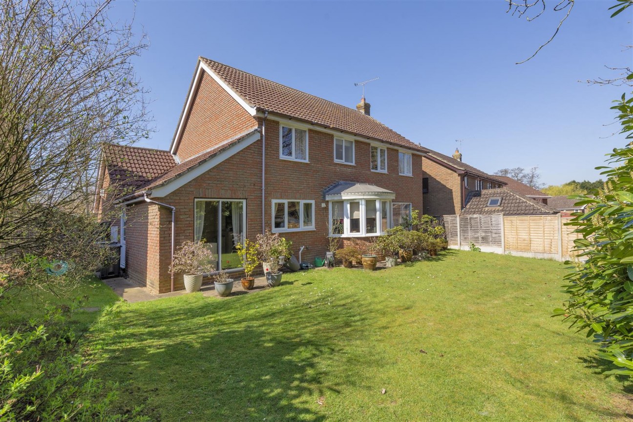 The Links, Addington