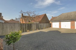 Quindell Place, Kings Hill, West Malling
