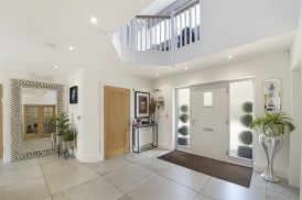 Woodland Gate Walk, Leybourne Chase, West Malling