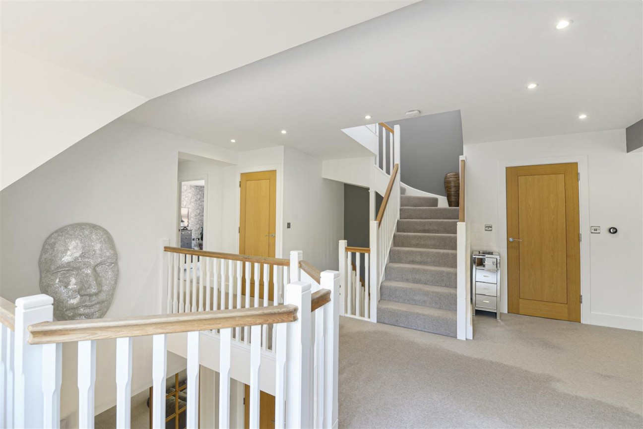 Woodland Gate Walk, Leybourne Chase, West Malling
