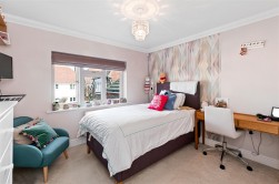 Alderwick Grove, Kings Hill