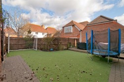 Alderwick Grove, Kings Hill