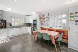 Alderwick Grove, Kings Hill