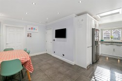 Alderwick Grove, Kings Hill