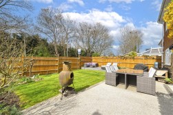 Phoenix Drive, Wateringbury