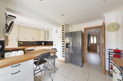 Phoenix Drive, Wateringbury