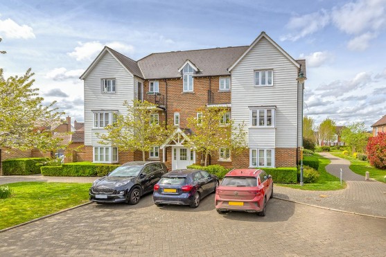 Amber Lane, Kings Hill, West Malling