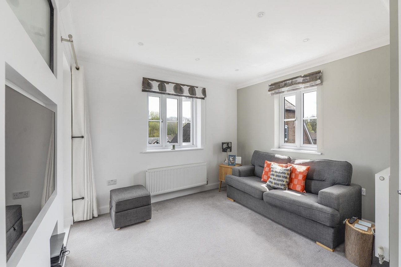 Amber Lane, Kings Hill, West Malling