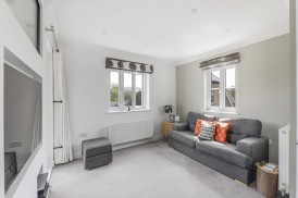 Amber Lane, Kings Hill, West Malling