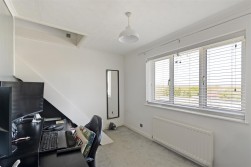 Stanley Close, Staplehurst, Tonbridge