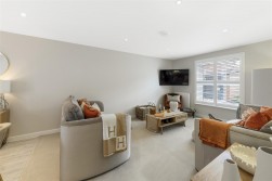Concorde Road, Allington