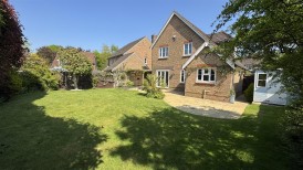 Goldings Close, Kings Hill, ME19 4BE