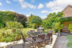Goldings Close, Kings Hill, ME19 4BE