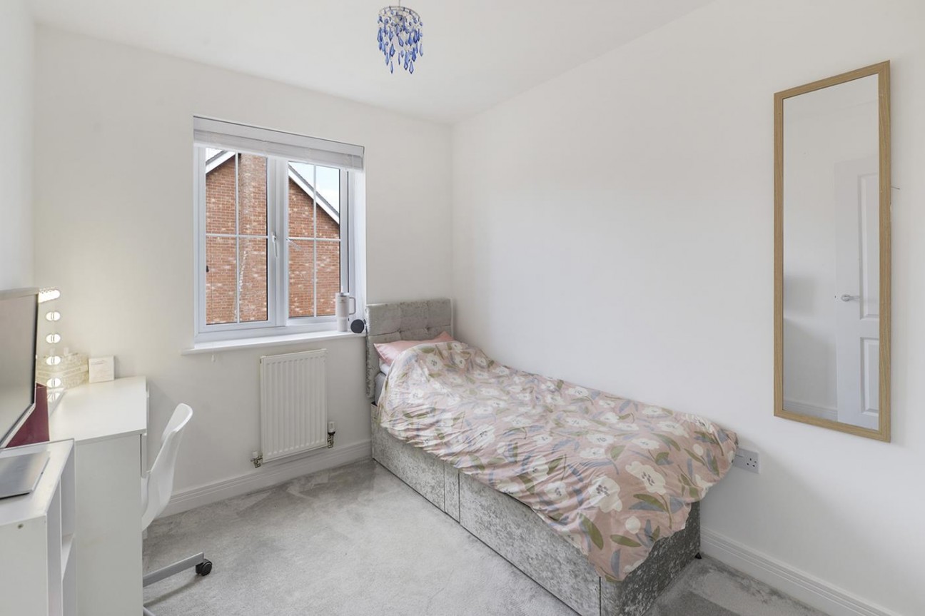 Regent Way, Kings Hill, ME19 4EB