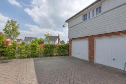 Regent Way, Kings Hill, ME19 4EB