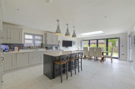 Teston Road, Offham