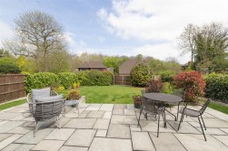 Teston Road, Offham