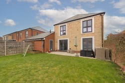 Baddlesmere Drive, Kings Hill, ME19 4SG