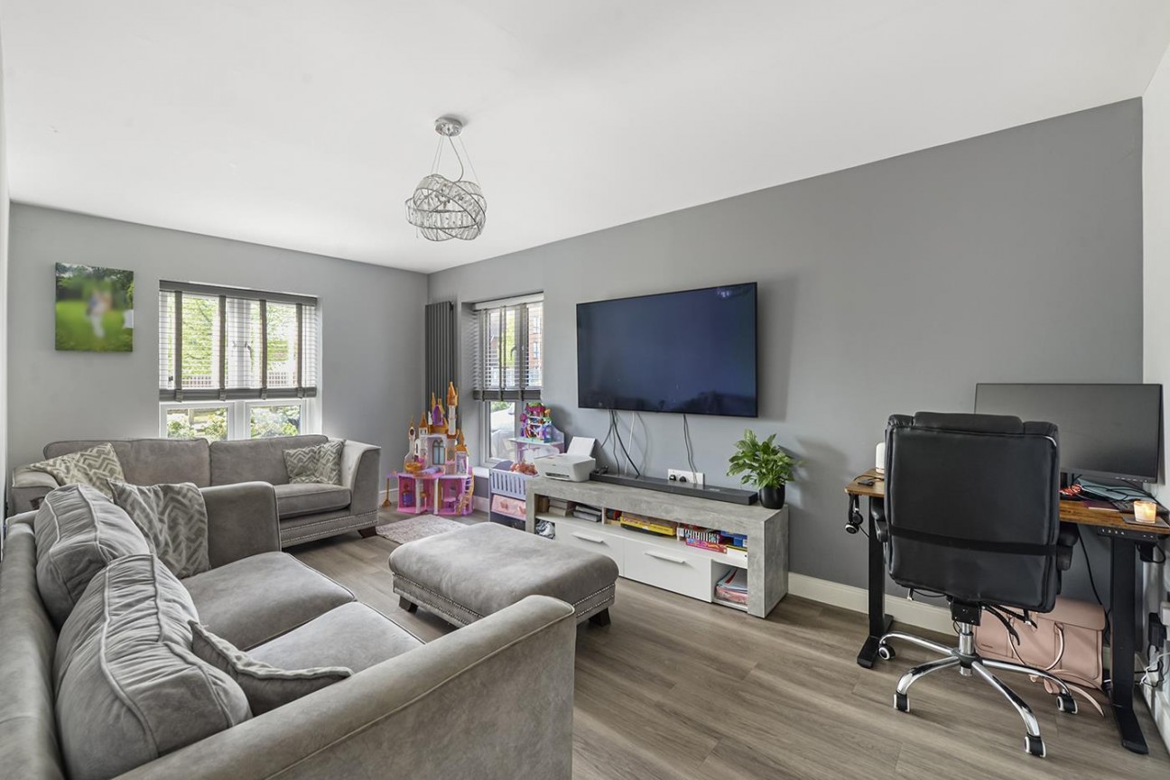 Baddlesmere Drive, Kings Hill, ME19 4SG