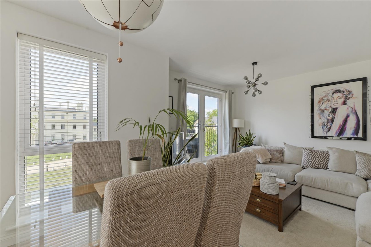 Wills Crescent, Leybourne