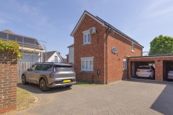 Regent Way, Kings Hill, ME19 4EB