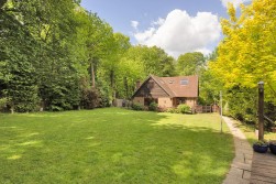 Rhododendron Avenue, Meopham