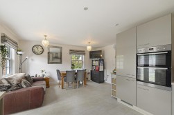 Beacon Avenue, Kings Hill, ME19 4QL