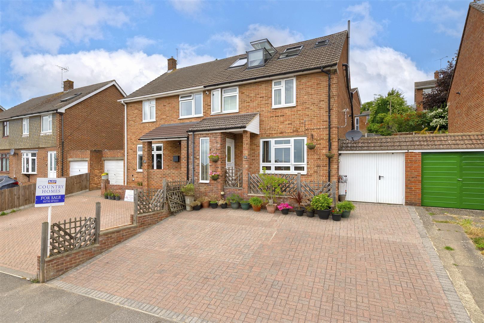Charles Drive, Cuxton