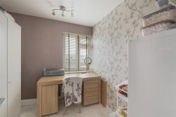 Charles Drive, Cuxton