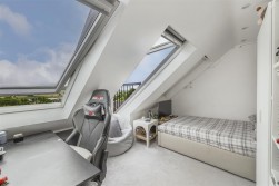 Charles Drive, Cuxton