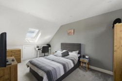 Tiffen Way, Kings Hill, ME19 4GZ