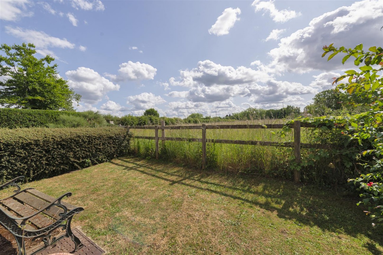 Lees Road, Laddingford, Maidstone