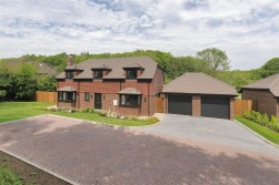 Pepingstraw Close, Offham