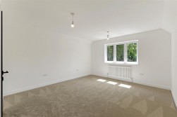 Pepingstraw Close, Offham