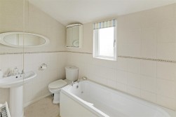 London Road, Ryarsh, West Malling