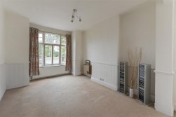 London Road, Ryarsh, West Malling