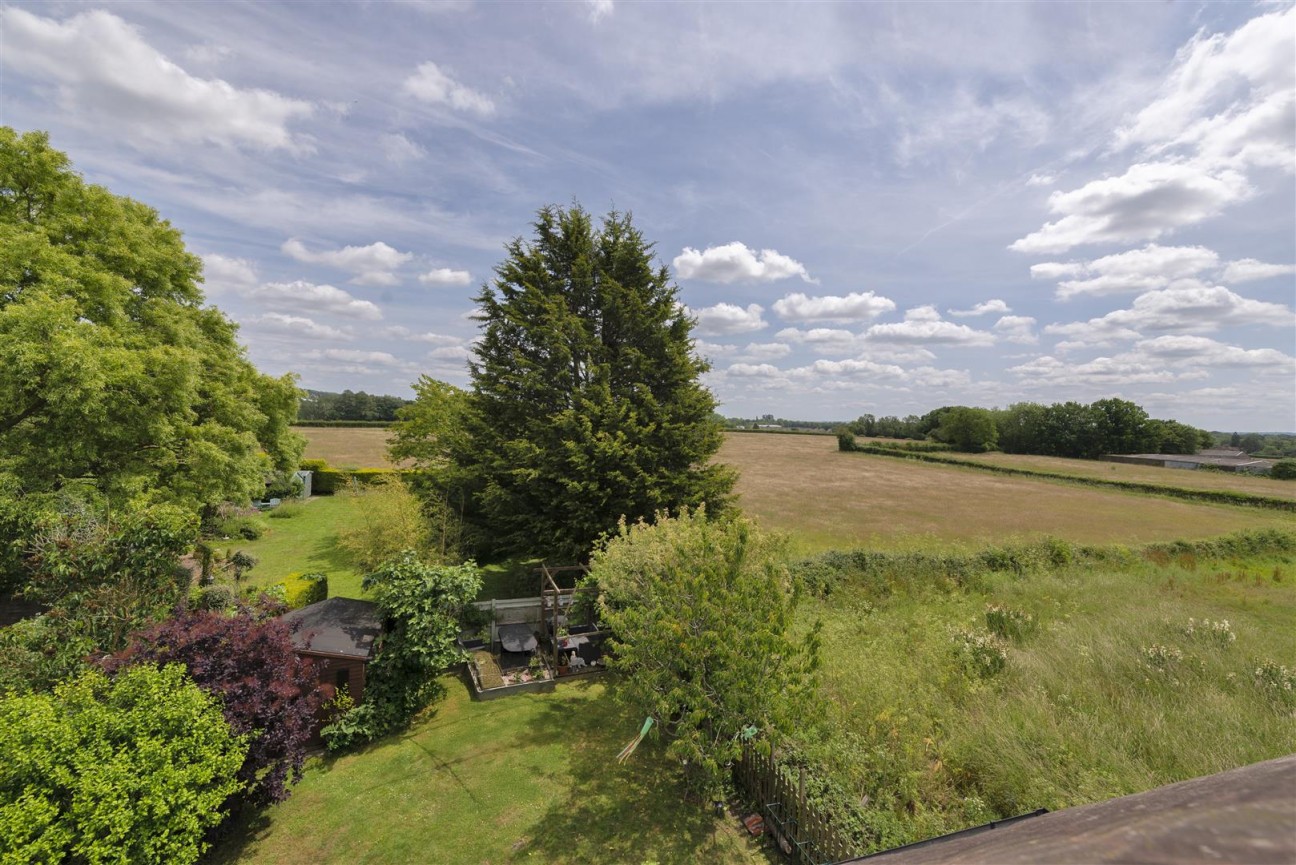 Maidstone Road, Nettlestead