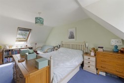 Maidstone Road, Nettlestead
