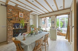 Maidstone Road, Nettlestead
