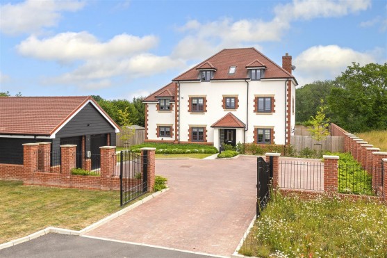 Cheeseman Drive, Paddock Wood, Tonbridge