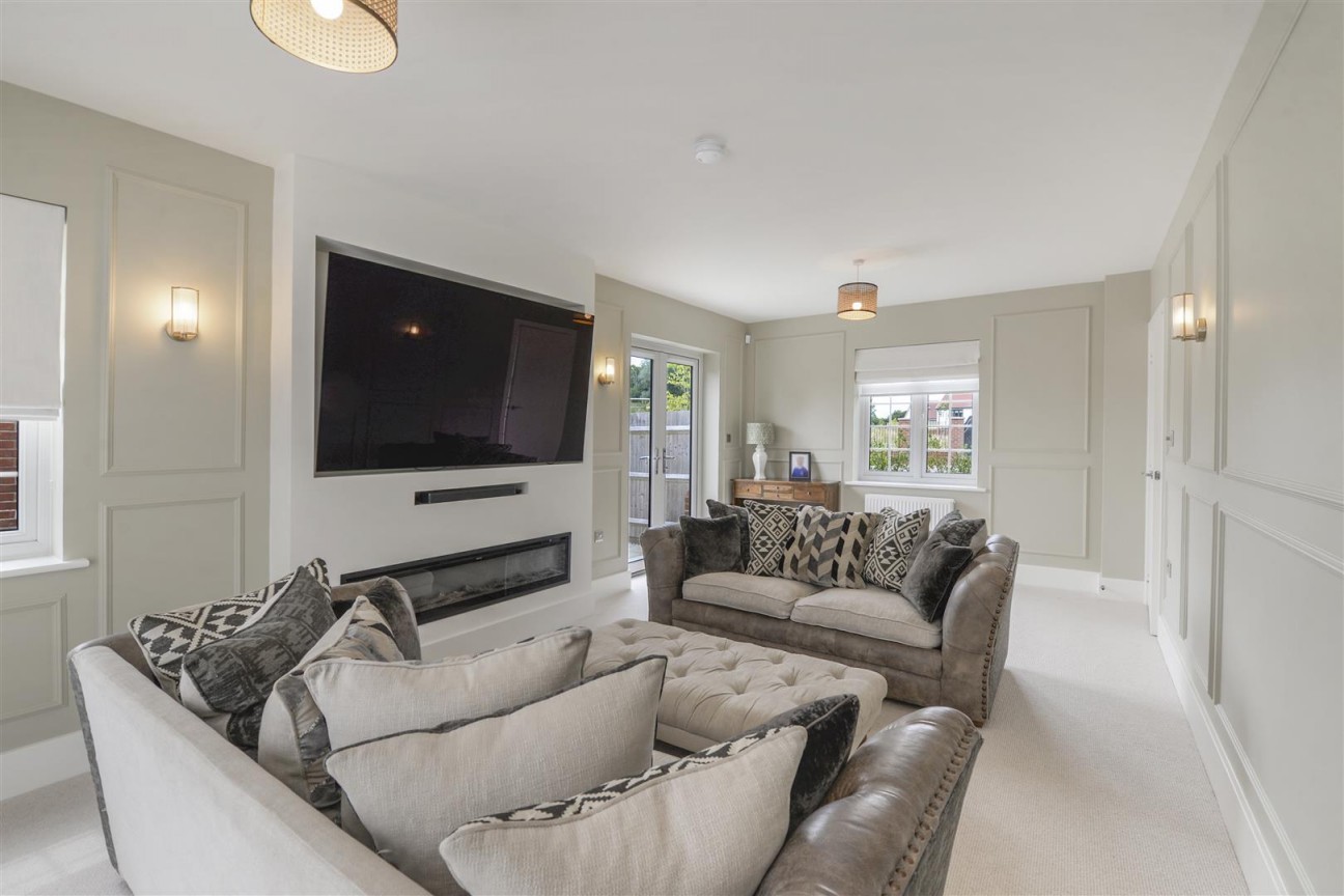 Cheeseman Drive, Paddock Wood, Tonbridge