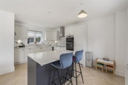 Cheeseman Drive, Paddock Wood, Tonbridge