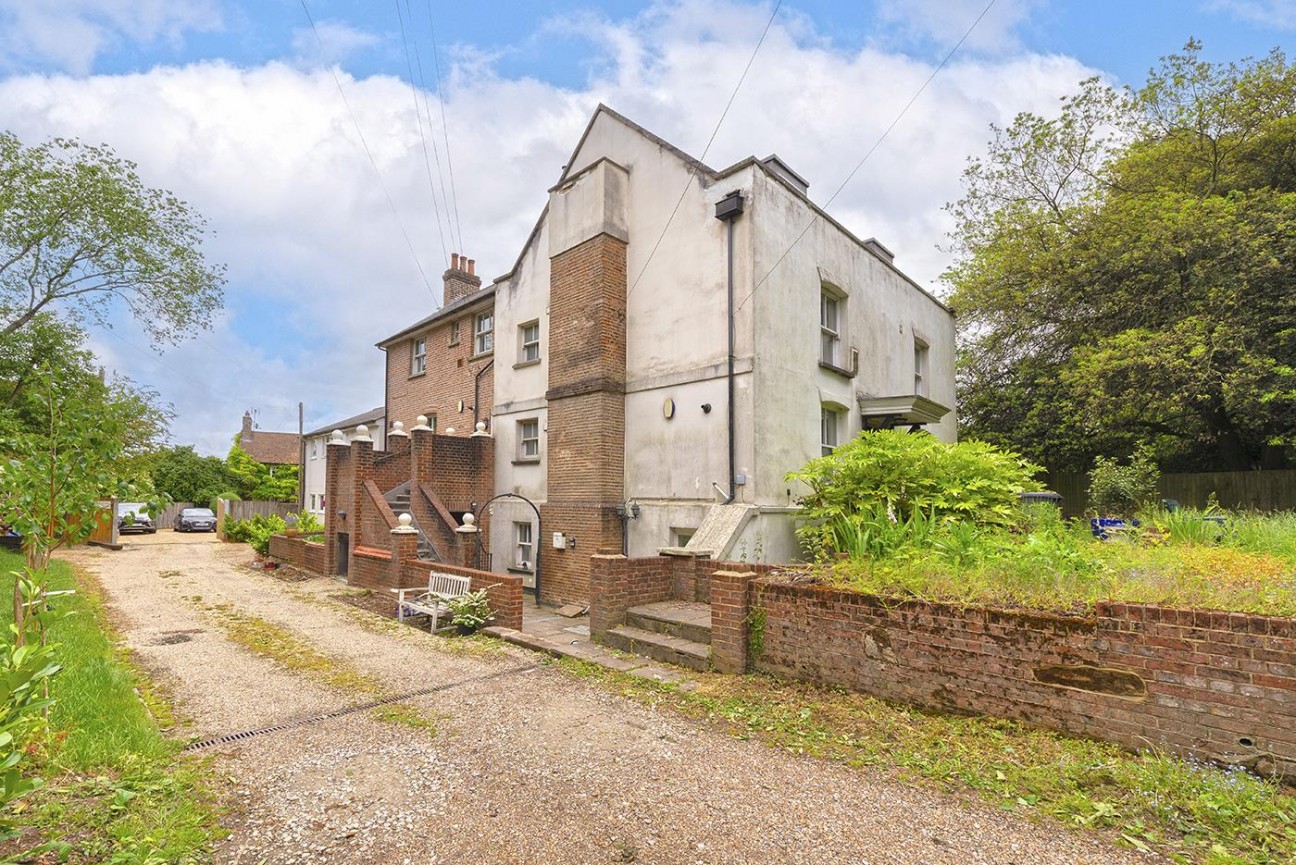 London Road, Wrotham Heath