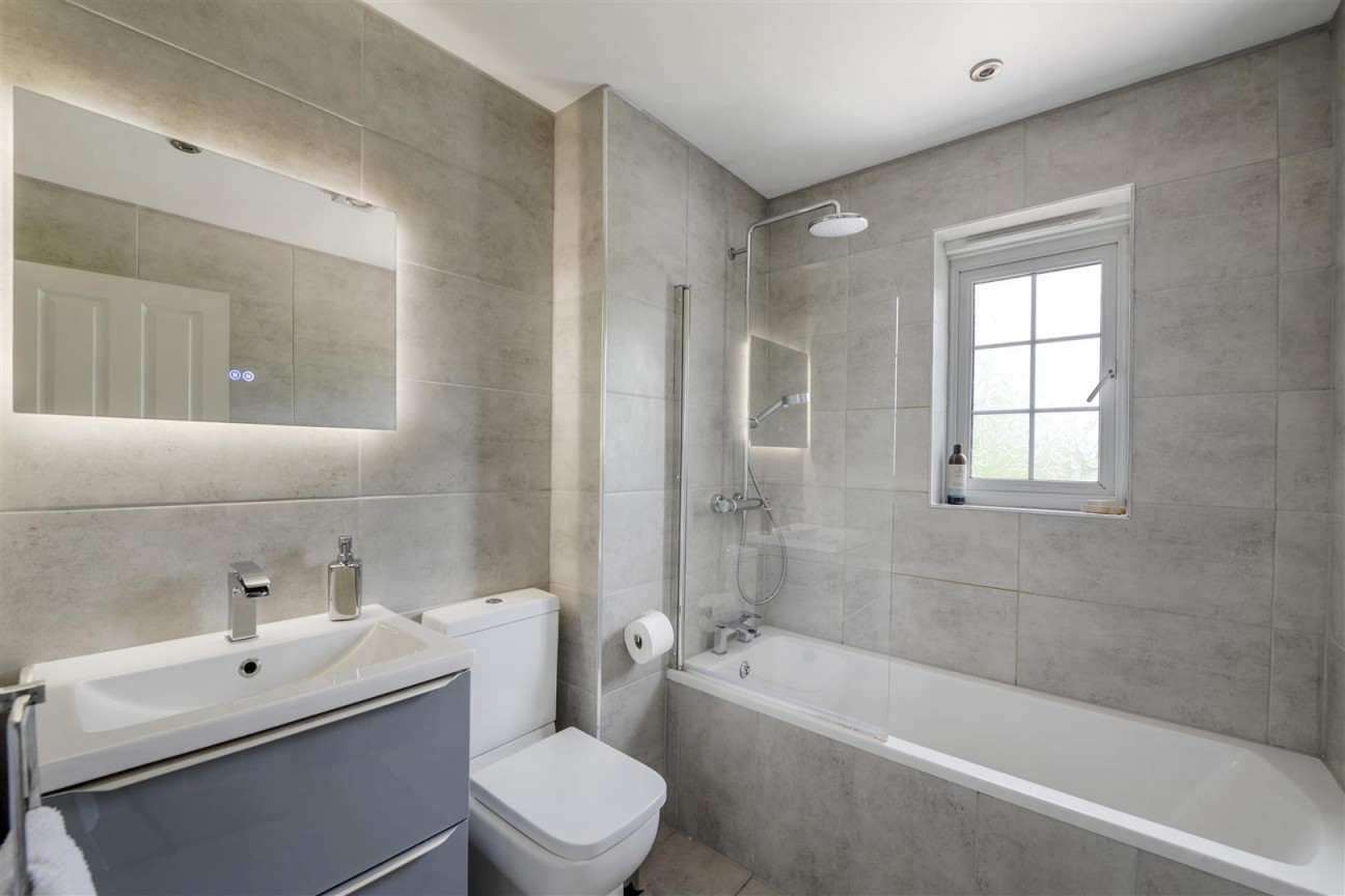 Reed Close, The Lakes, Larkfield