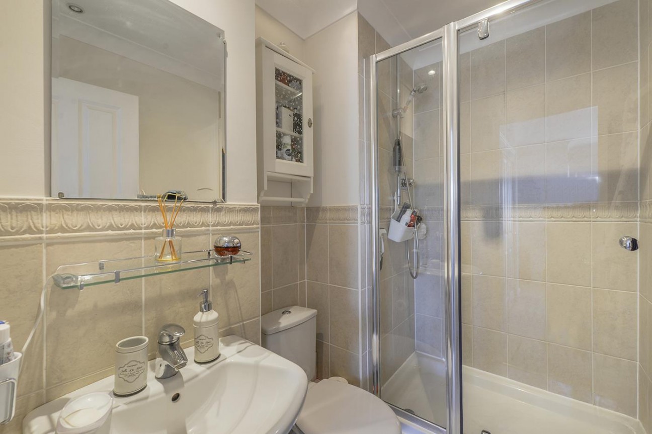 The Lakes, Larkfield, Kent