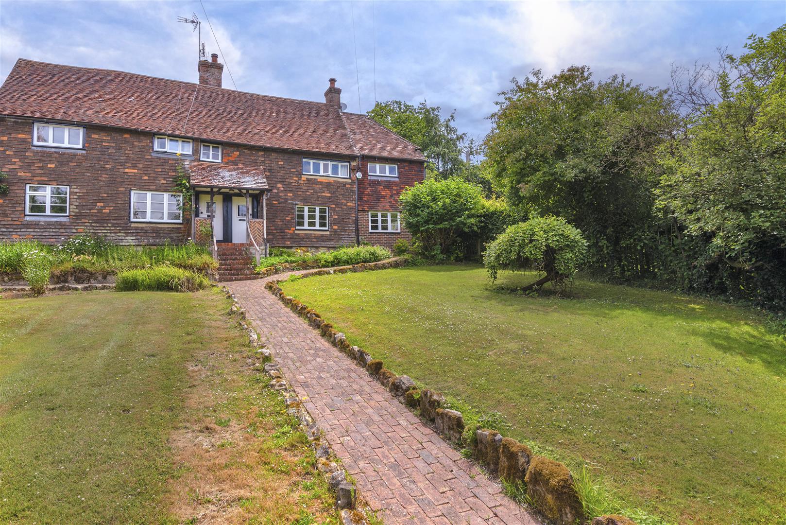 Grovehurst Lane, Horsmonden
