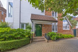 Ames Way, Kings Hill, ME19 4HT