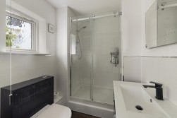 Ames Way, Kings Hill, ME19 4HT